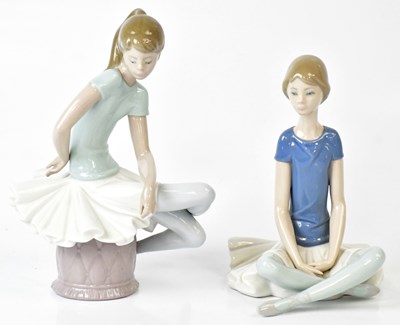 Lot 159 - LLADRÓ; two figures of ballerinas, both...