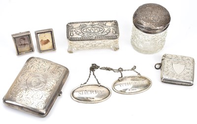 Lot 141 - WILLIAM NEALE; an Edward VII hallmarked silver...