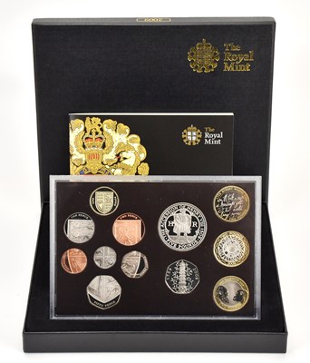 Lot 549 - A 2009 Deluxe Proof Coin Set, boxed.