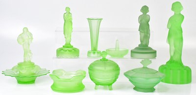 Lot 326 - A collection of 1930s Art Deco uranium glass...