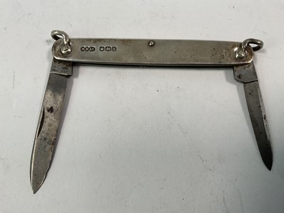 Lot 513 - NEEDHAM BROTHERS LTD; a George V hallmarked...