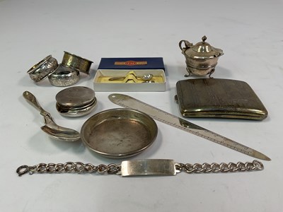 Lot 430 - HARMAN BROTHERS; a George V silver cigarette...