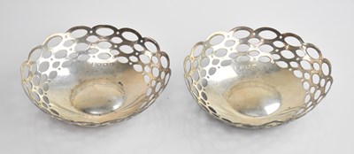 Lot 184 - A & J ZIMMERMAN LTD; a pair of George V...