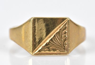Lot 524 - A 9ct yellow gold signet ring, with part...