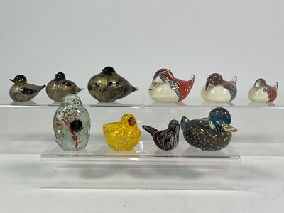 Lot 330 - SELKIRK GLASS; models of various birds,...