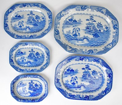 Lot 252 - A set of four Chinese Export ware blue and...