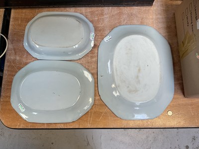 Lot 252 - A set of four Chinese Export ware blue and...