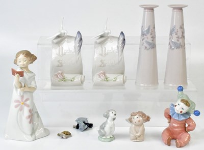 Lot 168 - LLADRÓ; a collection of Lladrό and Nao figures...