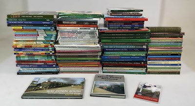 Lot 352 - A collection of approximately one hundred and...