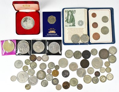 Lot 562 - A quantity of British coins, to include...