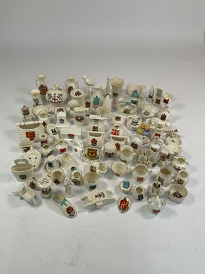 Lot 285 - W H GOSS; a quantity of crested ware to...