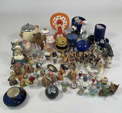 Lot 238 - A miscellaneous collection of items to include...