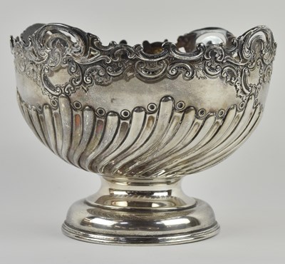 Lot 1132 - HENRY MATTHEWS; a late Victorian hallmarked...