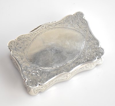 Lot 345 - COLEN HEWER CHESHIRE; an Edward VII hallmarked...