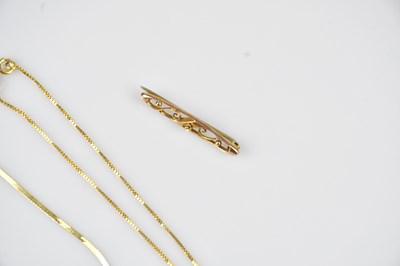 Lot 35 - Two 9ct yellow gold fine link bracelets,...