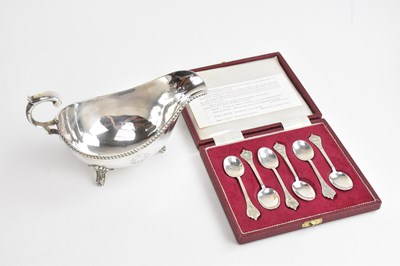 Lot 299 - FRANCIS HOWARD LTD; a cased set of six...