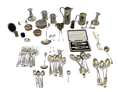 Lot 1111 - A quantity of assorted silver plated items,...