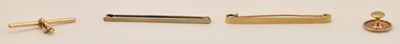Lot 1267 - Two 9ct yellow gold tie pins, both length 5cm,...