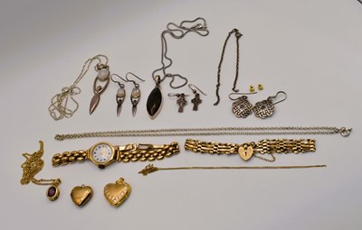 Lot 506 - A collection of 9ct gold jewellery, comprising...