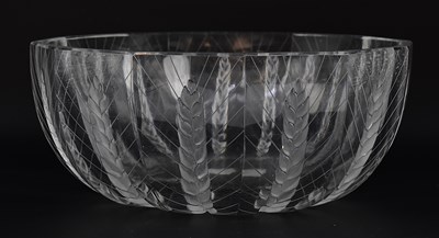 Lot 542 - LALIQUE, FRANCE; a frosted crystal glass...