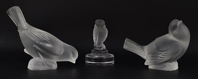 Lot 543 - LALIQUE, FRANCE; two contemporary frosted...