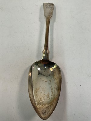 Lot 504 - WILLIAM WELCH (II) George III hallmarked...