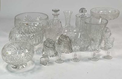 Lot 321 - A quantity of leaded cut crystal glassware...