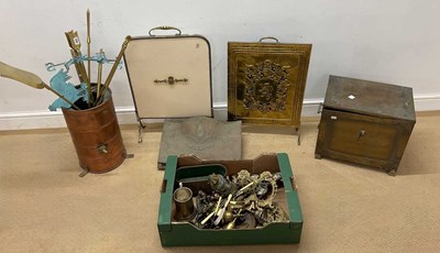 Lot 160 - A quantity of metalware to include fireside...
