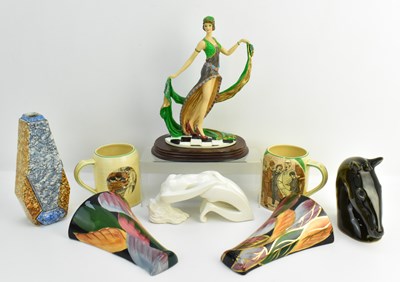 Lot 175 - Various decorative pottery and resin items,...
