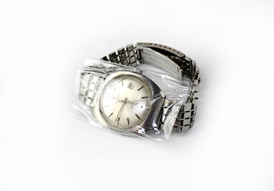 Lot 1105 - TISSOT; a gentlemen's stainless steel Seastar...