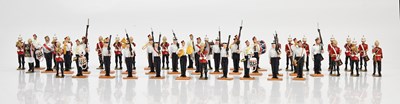 Lot 2114 - A good collection of lead soldiers, including...