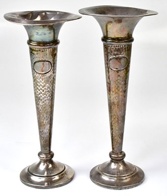 Lot 792 - WALKER & HALL; a pair of George V hallmarked...