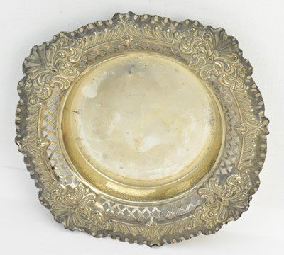 Lot 1209 - FENTON BROTHERS LTD; an Edward VII hallmarked...