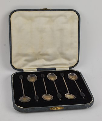 Lot 1241 - A cased set of six George V hallmarked silver...