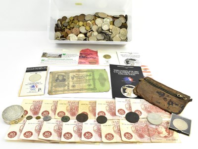 Lot 1528 - A collection of various UK coinage including...