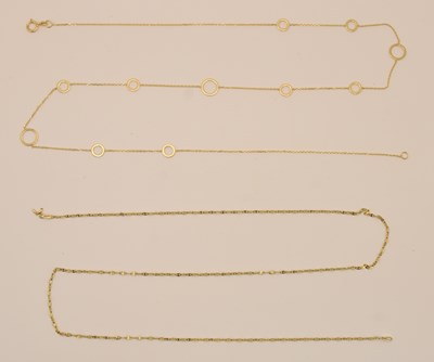Lot 1373 - A 9ct yellow gold thin dainty necklace, length...