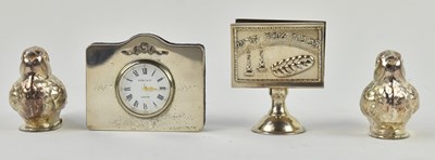 Lot 1200 - A modern Israeli 925 silver matchbox holder on...