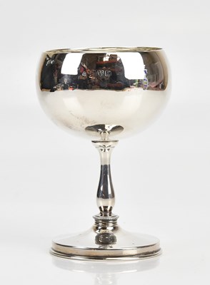 Lot 387 - BARKER BROTHERS; a large George V hallmarked...
