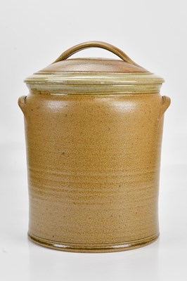Lot 1552 - ANDREW & JOANNA YOUNG, GRESHAM STUDIO POTTERY;...