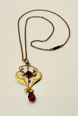 Lot 481 - An Edwardian Art Nouveau style 9ct gold and...