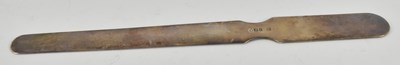 Lot 1156 - SAMPSON MORDAN & CO; an Edward VII hallmarked...