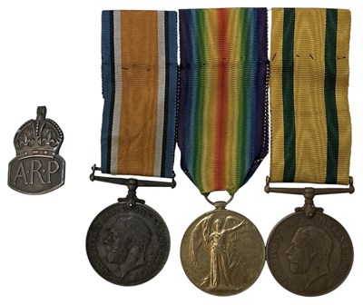Lot 374 - A trio of WWI medals comprising the 1914-1918...