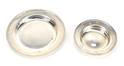 Lot 445 - H H SILVERWARE; an Elizabeth II hallmarked...