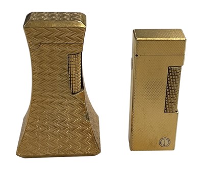 Lot 306 - DUNHILL; an early to mid 20th century gold...