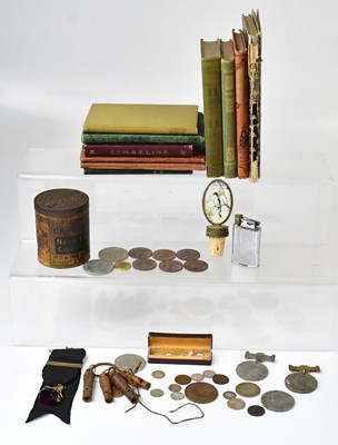 Lot 320 - A collectors' lot, comprising an unopened tin...