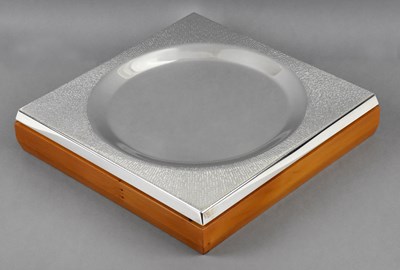 Lot 76 - DON PORRITT (Born 1933); an impressive...