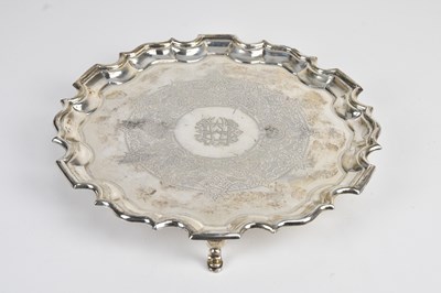 Lot 311 - JOSIAH WILLIAMS & CO; an Edward VII hallmarked...