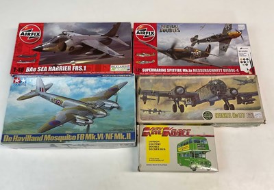 Lot 89 - Five plastic model kits, to include Airfix...