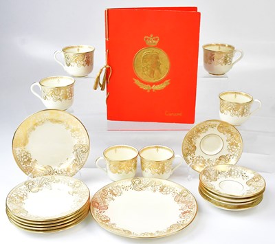 Lot 521 - CUNARD WHITE STAR LINE; a Tuscan China...