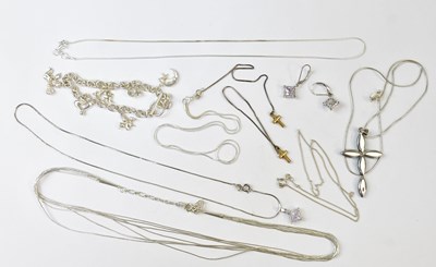 Lot 988 - A group of silver jewellery, comprising a...